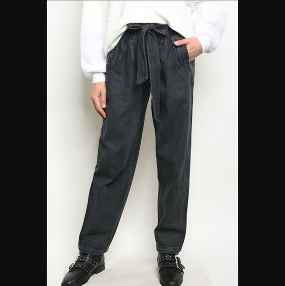 Very J Wide Leg High Paper Bag Waist Relaxed Fit Black Jeans Size Sm Md & Lg NWT - Picture 10 of 10